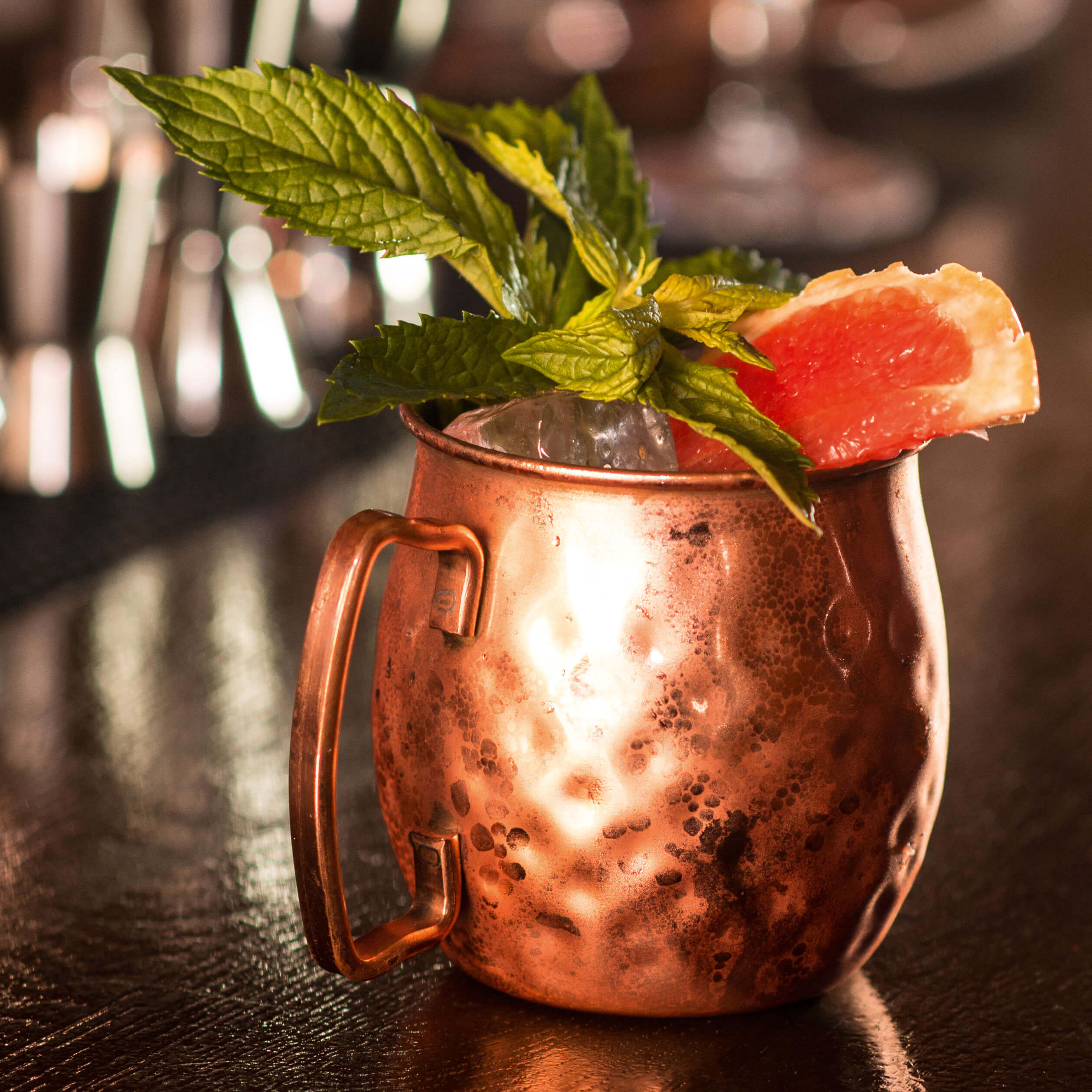 Gobelet en acier inoxydable Moscow Mule, cuivré, martelé, Prime Bar - 400ml